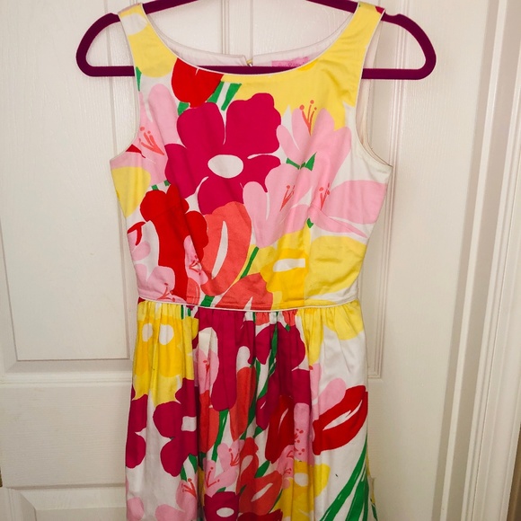 LILLY PULITZER Fit and Flare Dress Floral Easter SPRING EUC - Picture 1 of 3